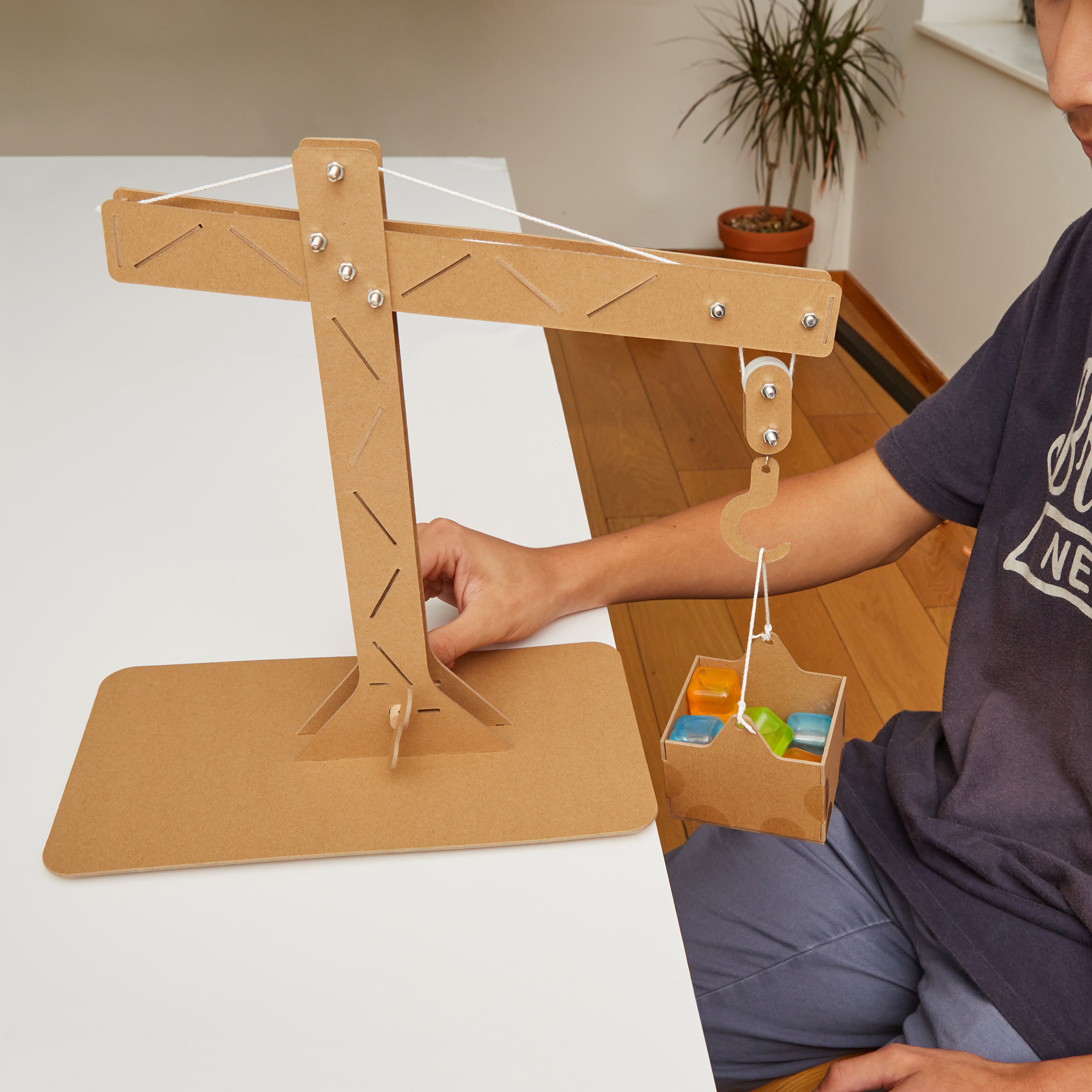 Make Your Own Pulley Crane System